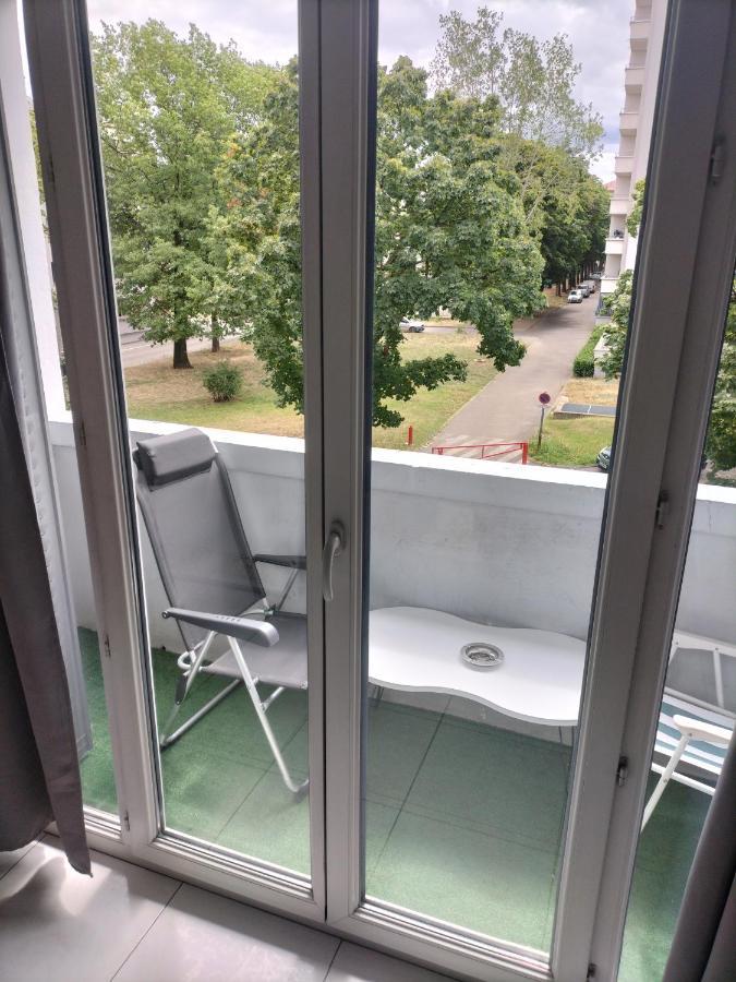 Joli Appartement Proche Metro ليون المظهر الخارجي الصورة