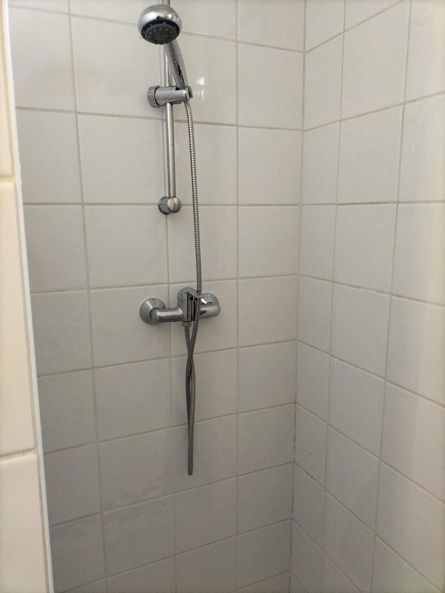 Joli Appartement Proche Metro ليون المظهر الخارجي الصورة